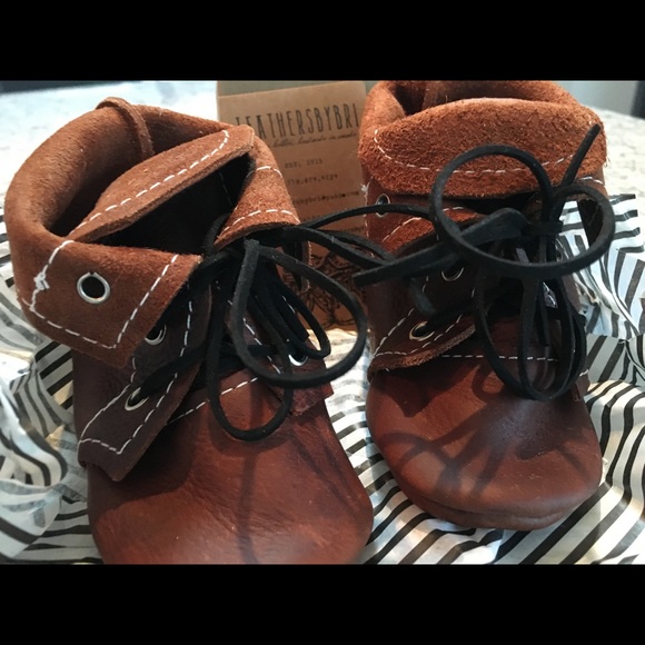 Baby boots - Picture 3 of 9